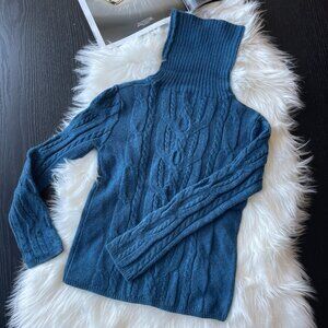 Size XS Turtleneck Wool Butterfly Blue Sweater Price Firm  In excellent Pre-owne